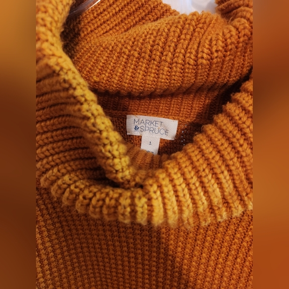 Market & Spruce Sharon Thumb Hole Cotton Blend Pullover - Picture 2 of 6